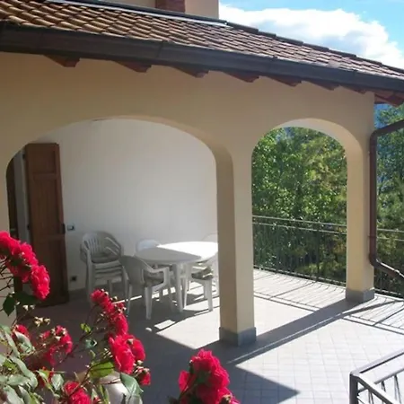 Samlu House - Menaggio Plesio