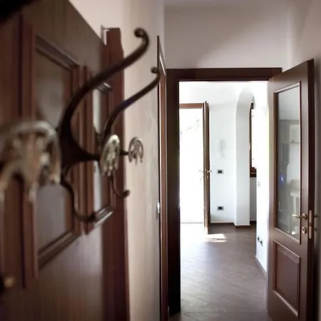 Samlu House - Menaggio Apartmán *