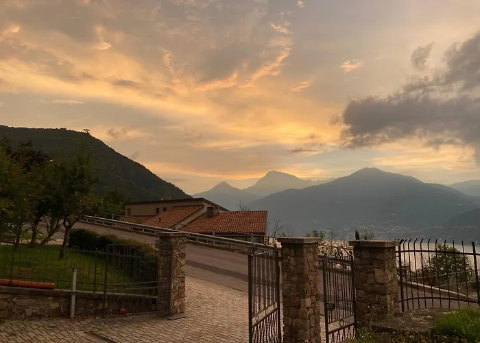 Samlu House - Menaggio *