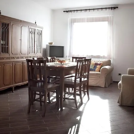 Samlu House - Menaggio * 皮尔斯亚
